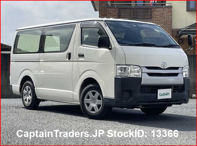 TOYOTA HIACE VAN