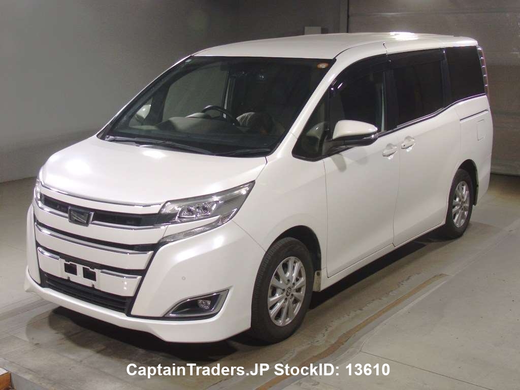 TOYOTA NOAH