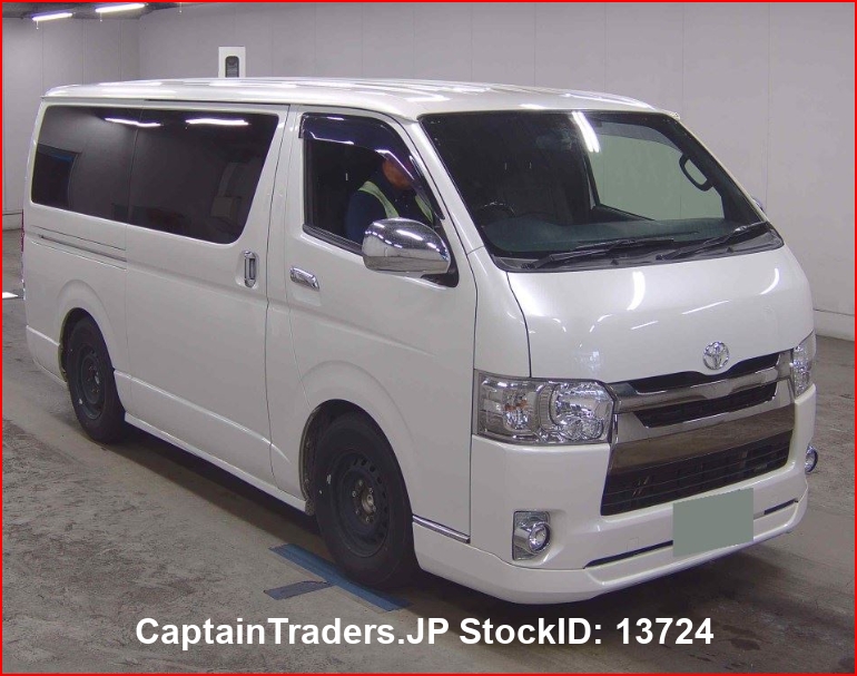 TOYOTA HIACE VAN