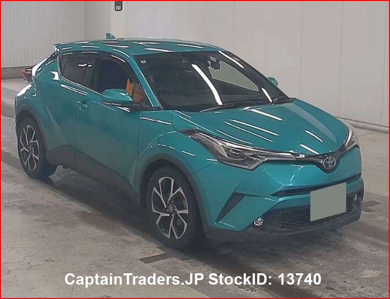 TOYOTA CH-R